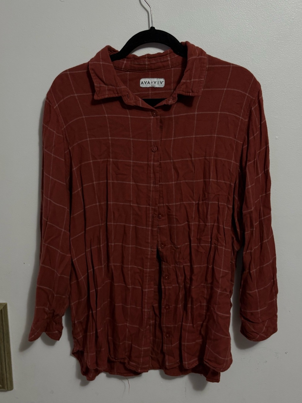 Ava & Viv Rust Plaid Button-Up Shirt